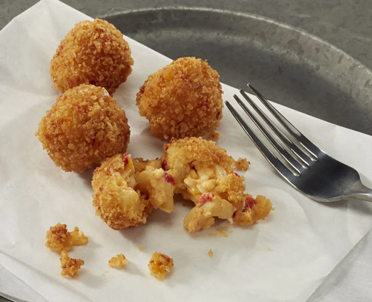 Pimento Mac And Cheese Fritter